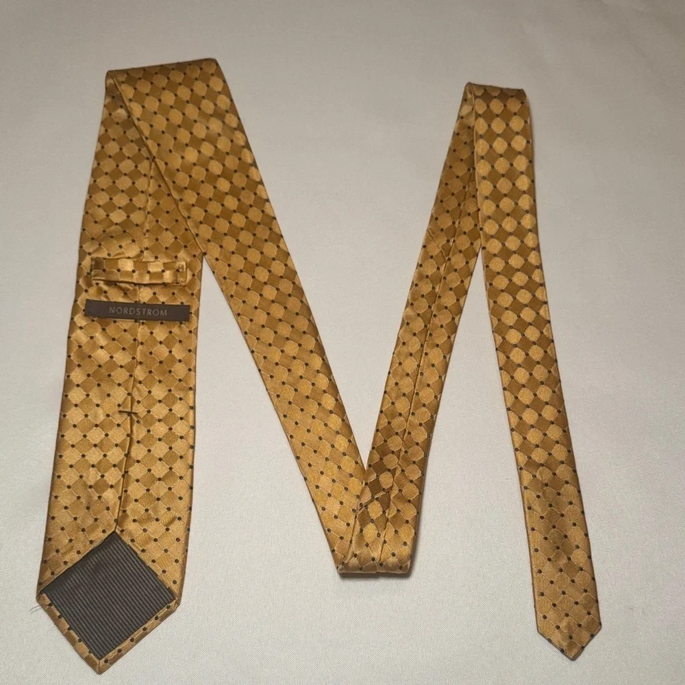 Nordstrom Yellow and Black Geometric Silk Tie